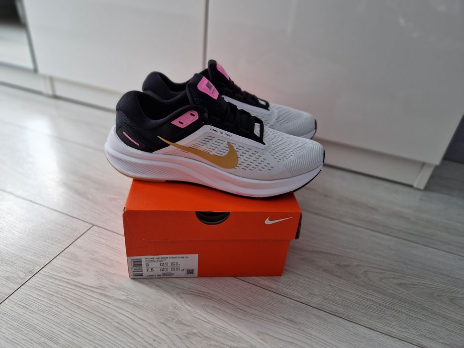 Nowe buty Nike Air Zoom Structure 24 r.40,5 26cm