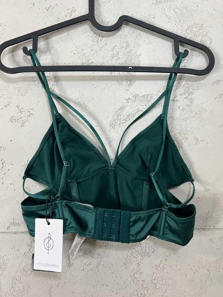 Braletka Bralette emerald green zielona nowa S stradivarius rave