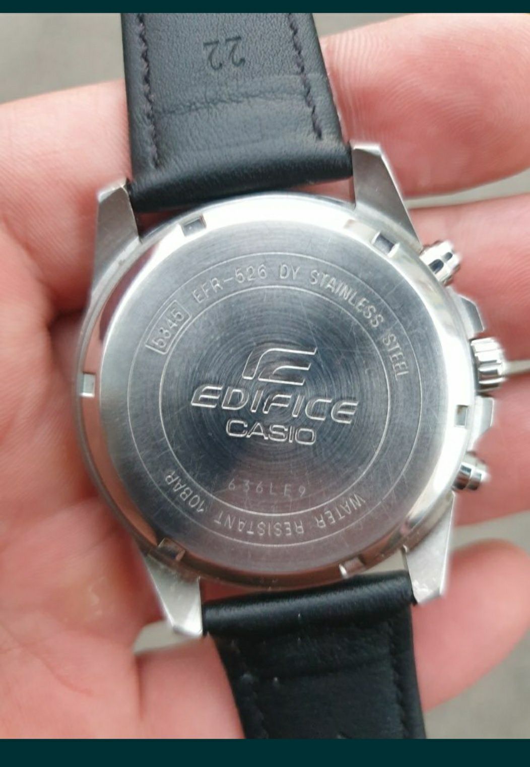 Чоловічий наручний годинник CASIO EFR-526L-1AVUEF