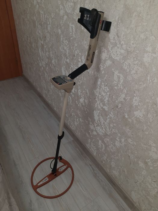 Minelab Explorer