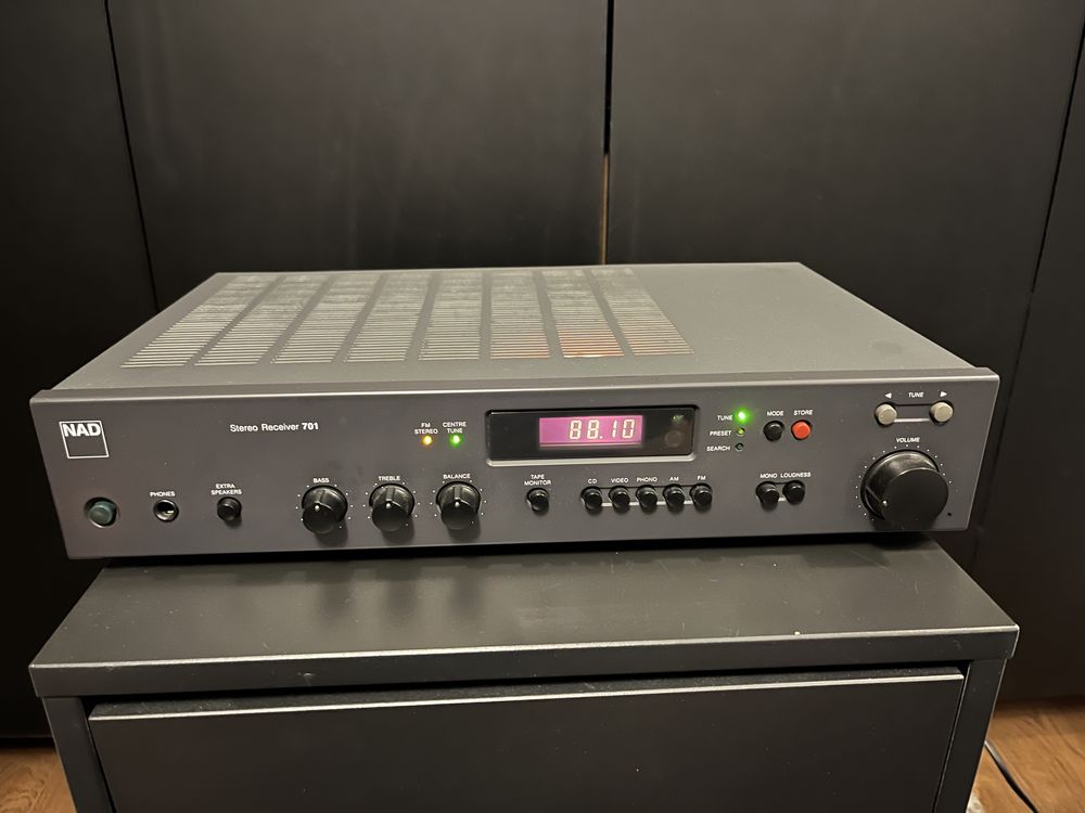 Nad 701 amplituner