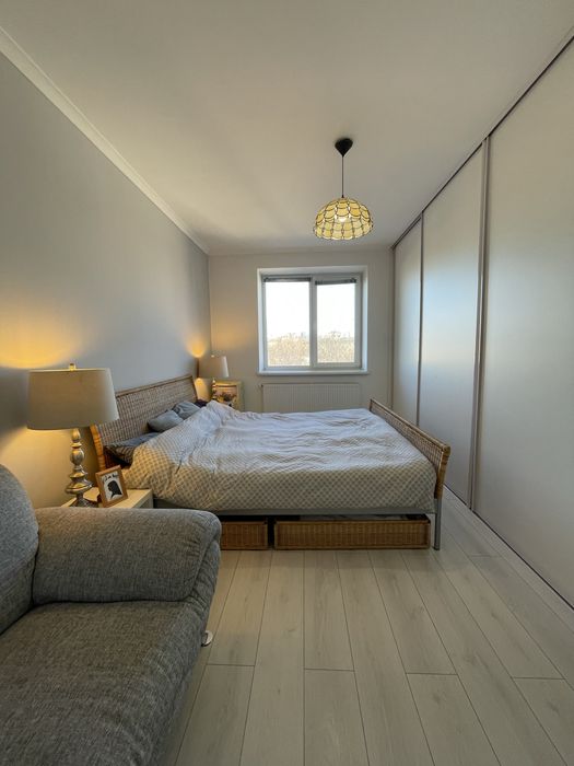 ЦЕНТР!Продаж простороі та світлої 2 кім квартири!