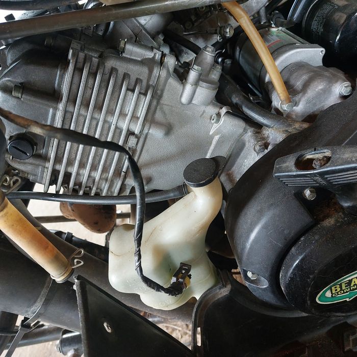 Silnik yamaha grizzly 660 kompletny