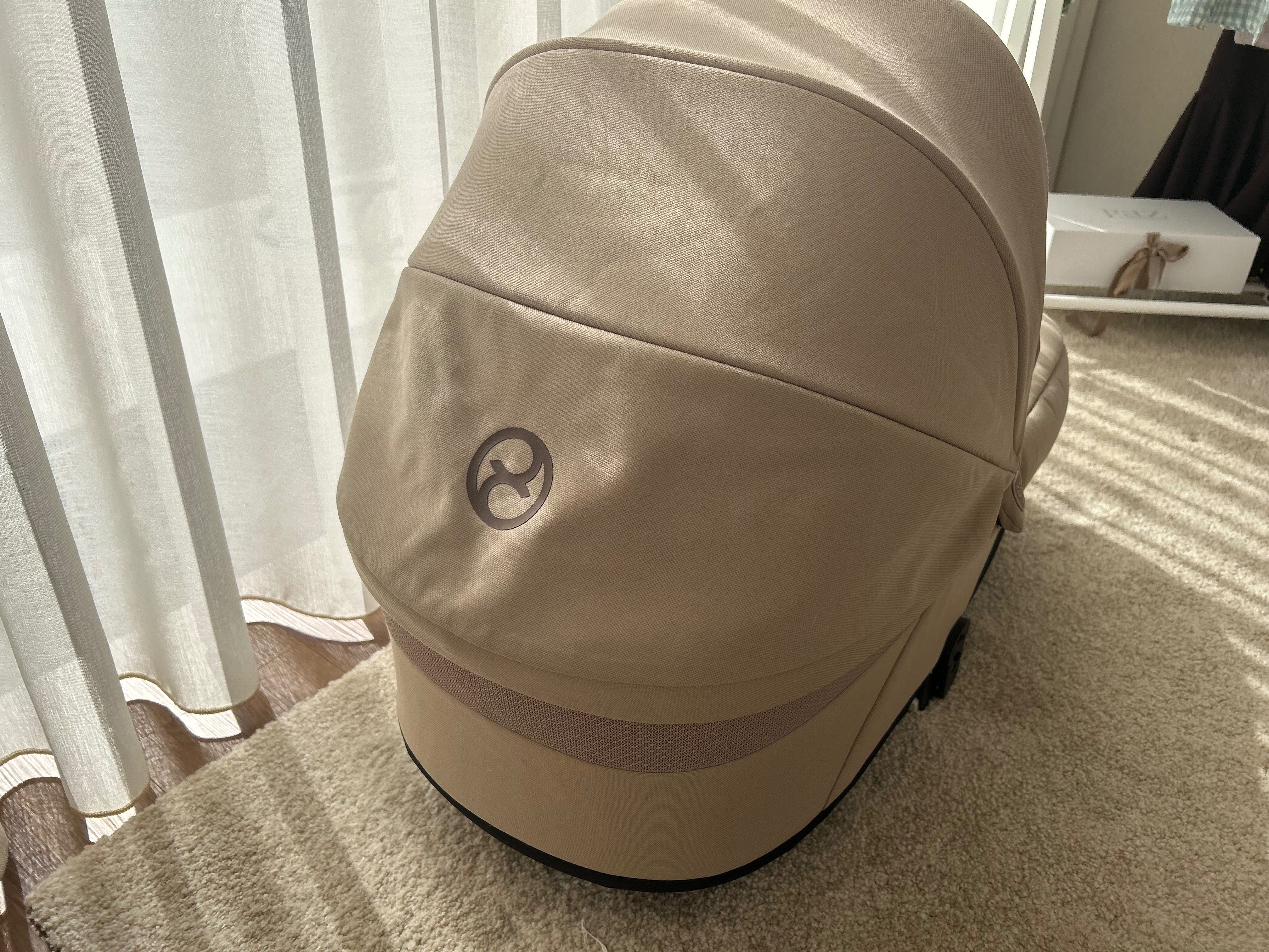 Alcofa CYBEX Cot S Lux em Almond Beige