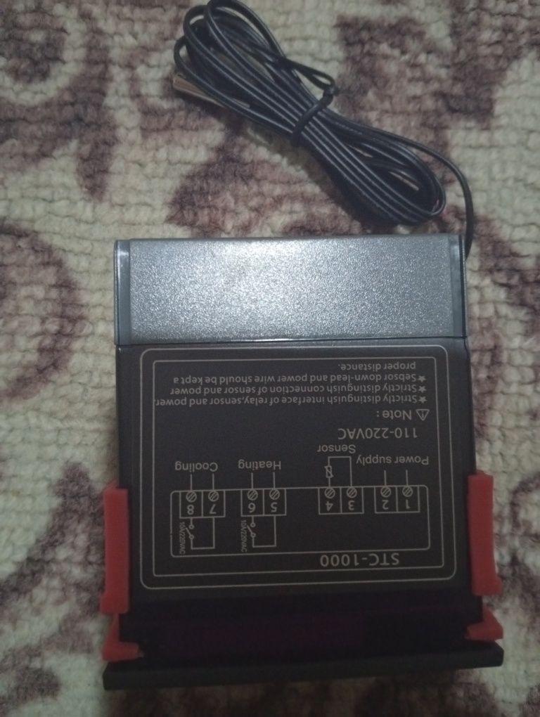 Продам Цифровой Термостат 220В.