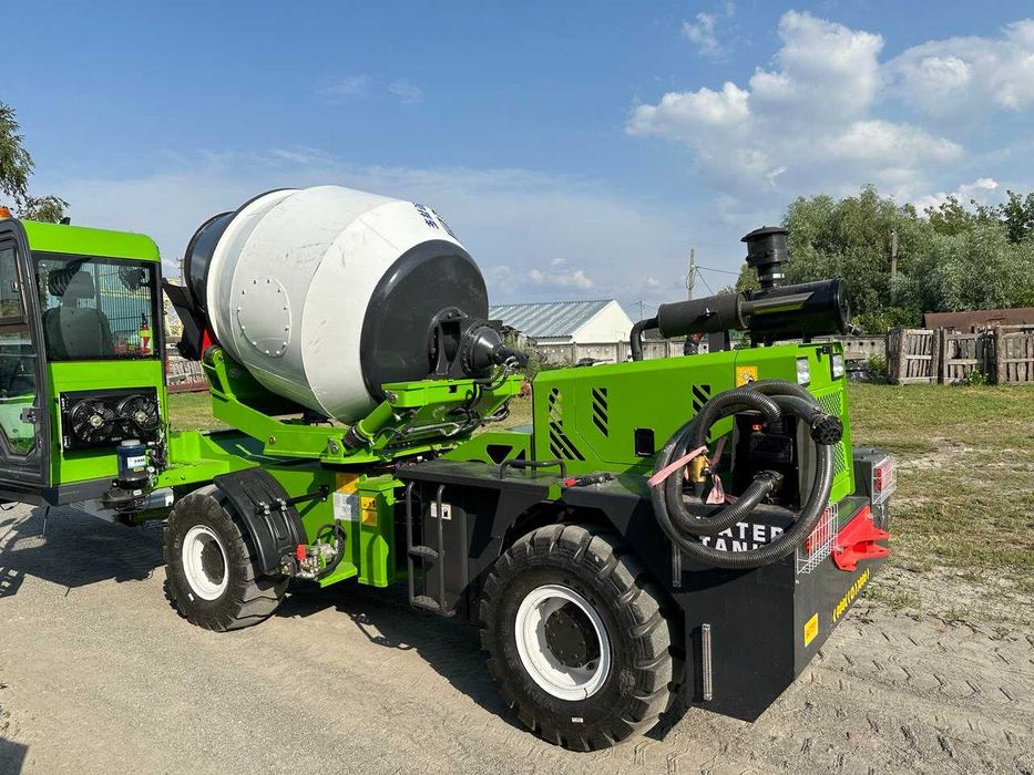 Бетонозмішувач Самохідний (Аналог Fiori, Carmix)