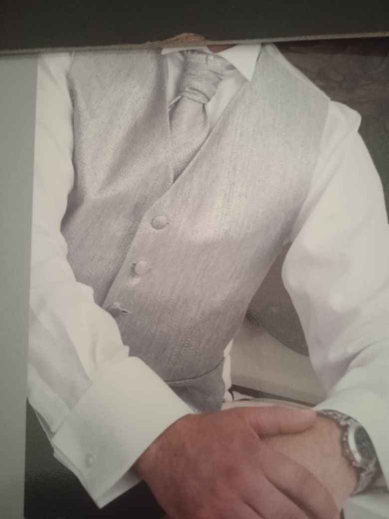 Fato de noivo elegante