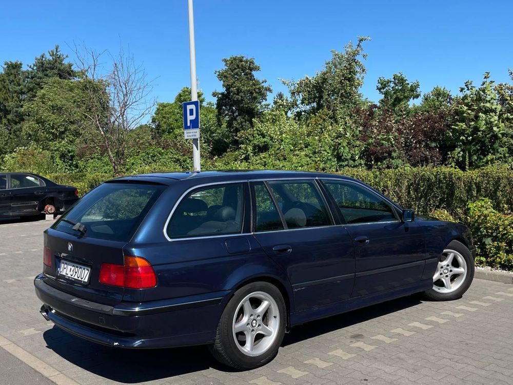BMW E39 3.0d//brak rdzy//alysu//android//subwoofer//dobry stan