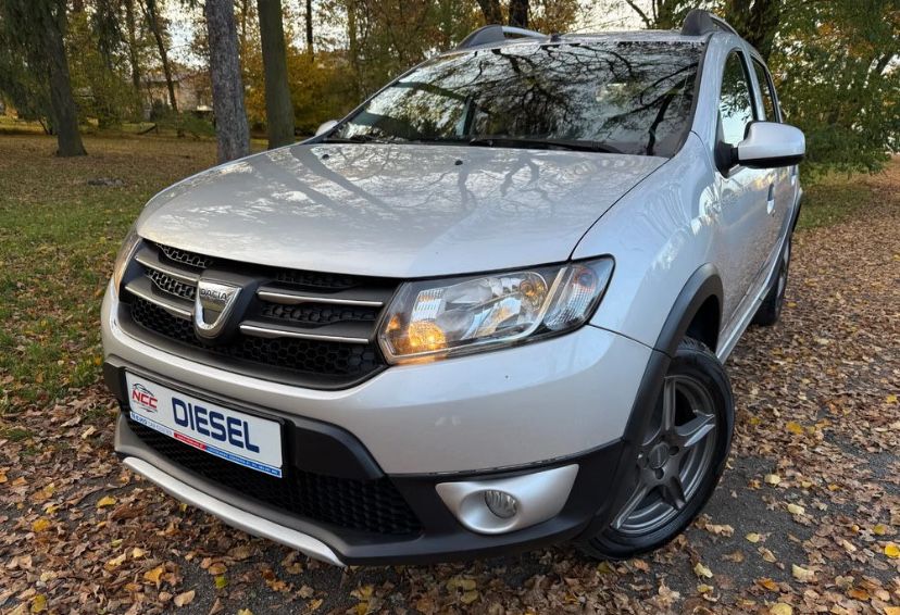 Dacia Sandero StepWay 2013 дизель 1.461 dCi