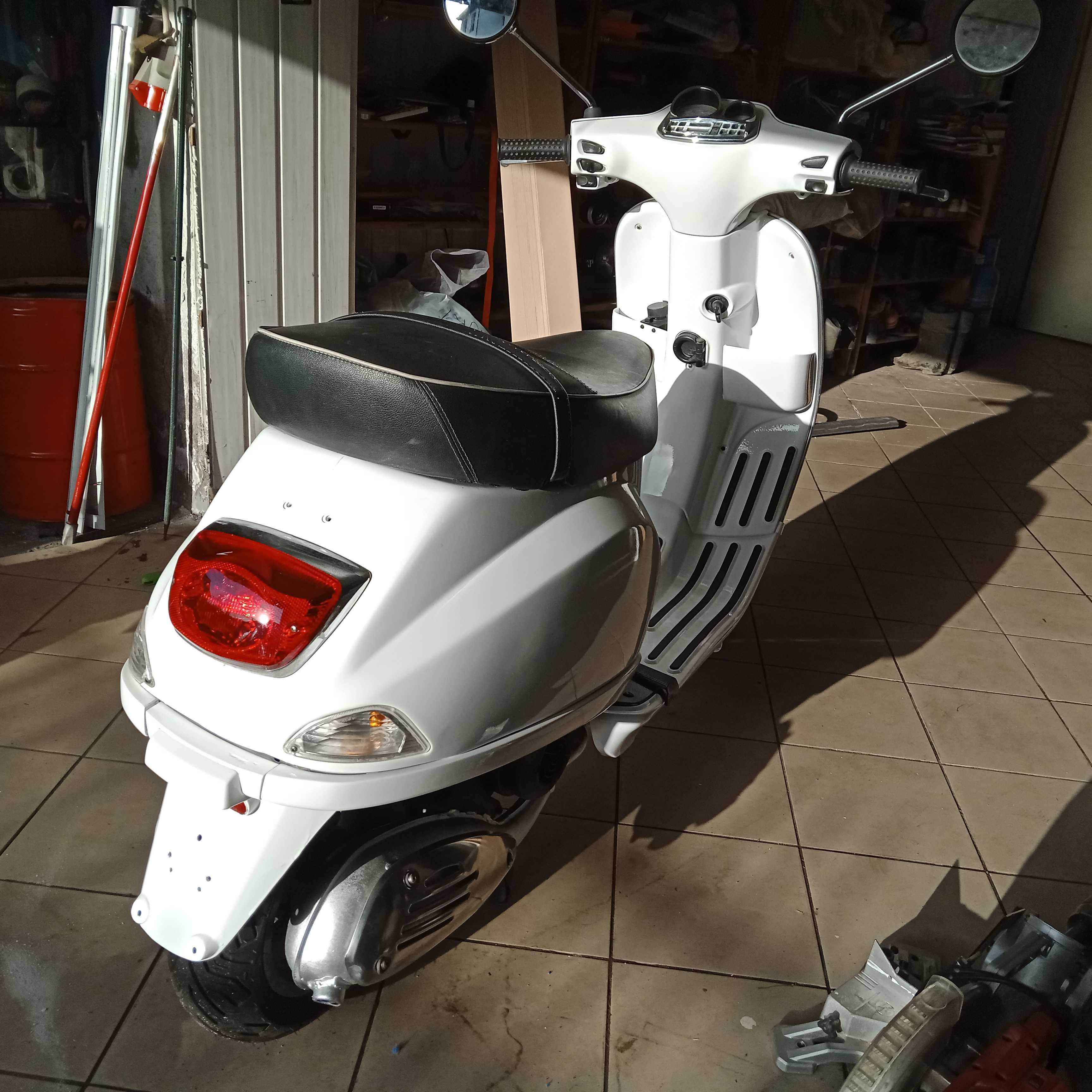 Piaggio VESPA S125