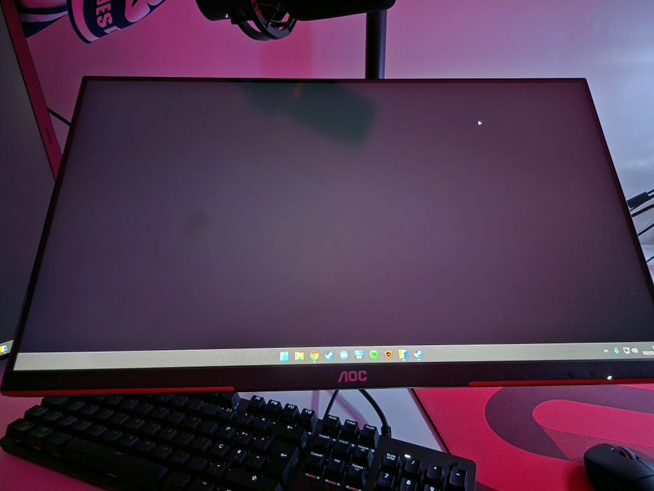 Monitor AOC 24.5 240hz