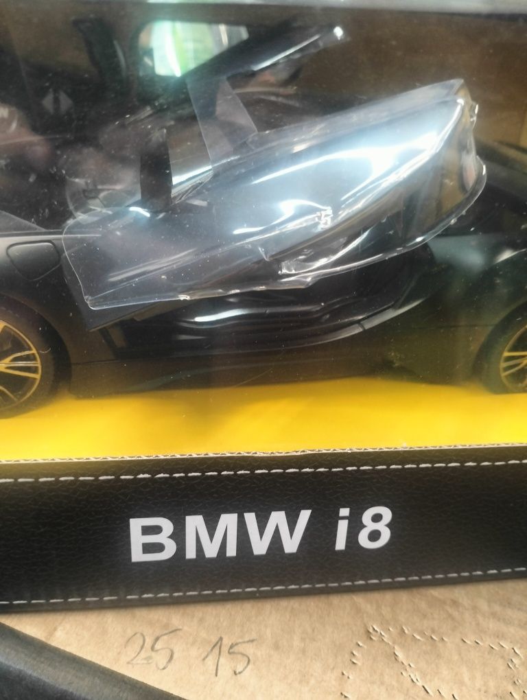 Auto zdalnie sterowane BMW I8 nowe Rastar  skala 1/14