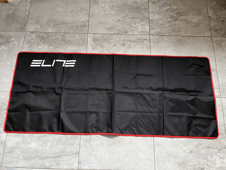 Mata pod trenażer Elite