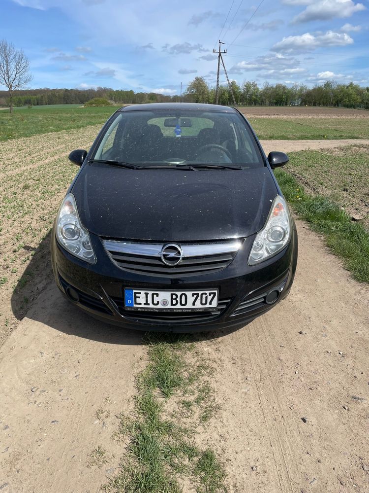 Opel Corsa 1.4 benzyna