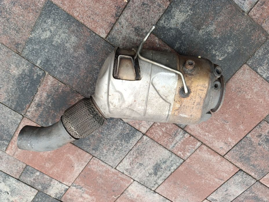 Каталізатор на BMW X5