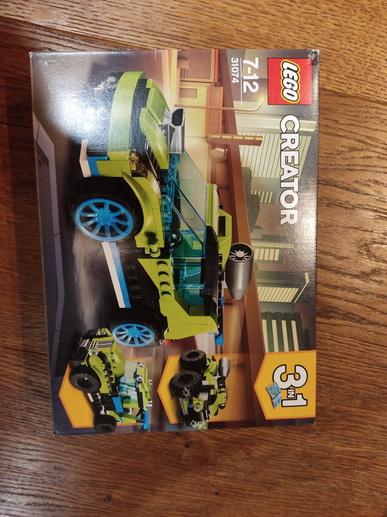 LEGO Creator 3 w 1 31074 - Wyścigówka