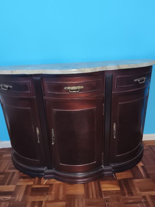 Sapateira rustica, em bom estado, com pedra  creme