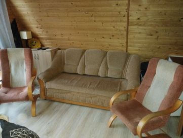 Komplet wypoczynkowy sofa rozkładana plus dwa fotele