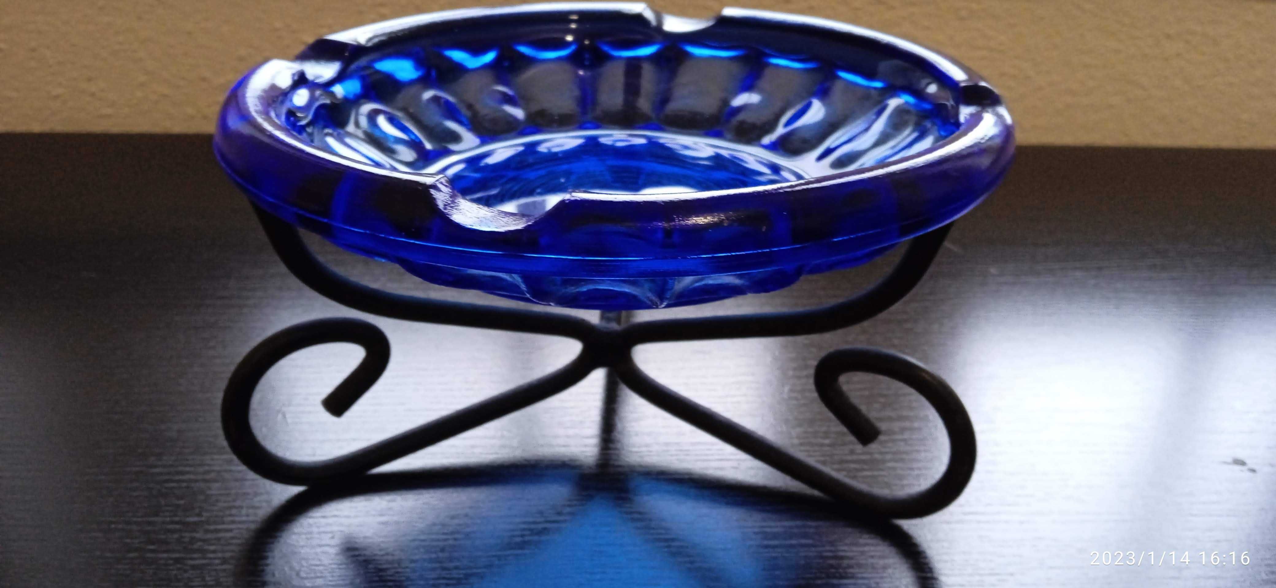 Suporte velas/cinzeiro/decoração em vidro azul e suporte metal