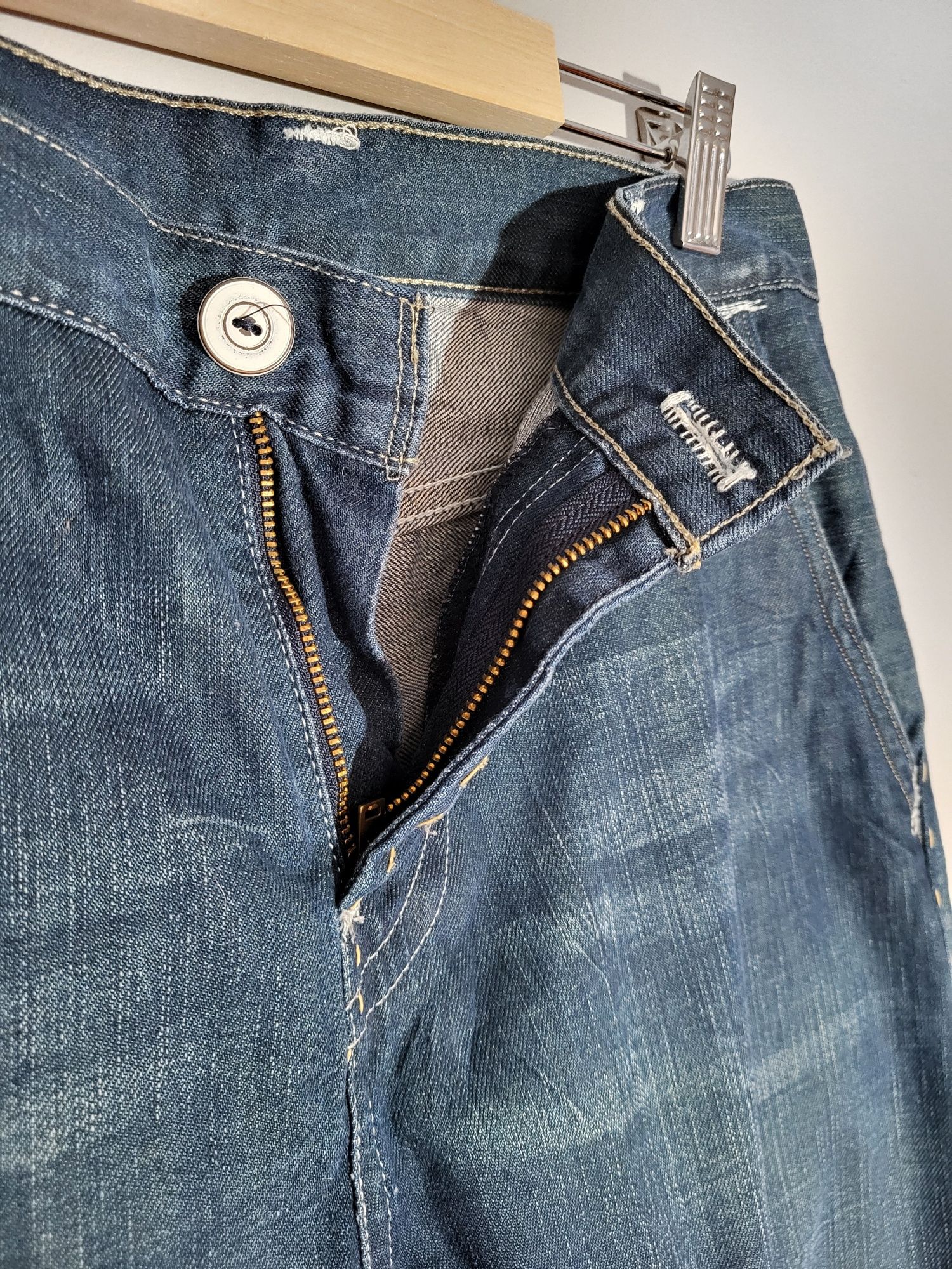 Dżinsy Levi's. Vintage