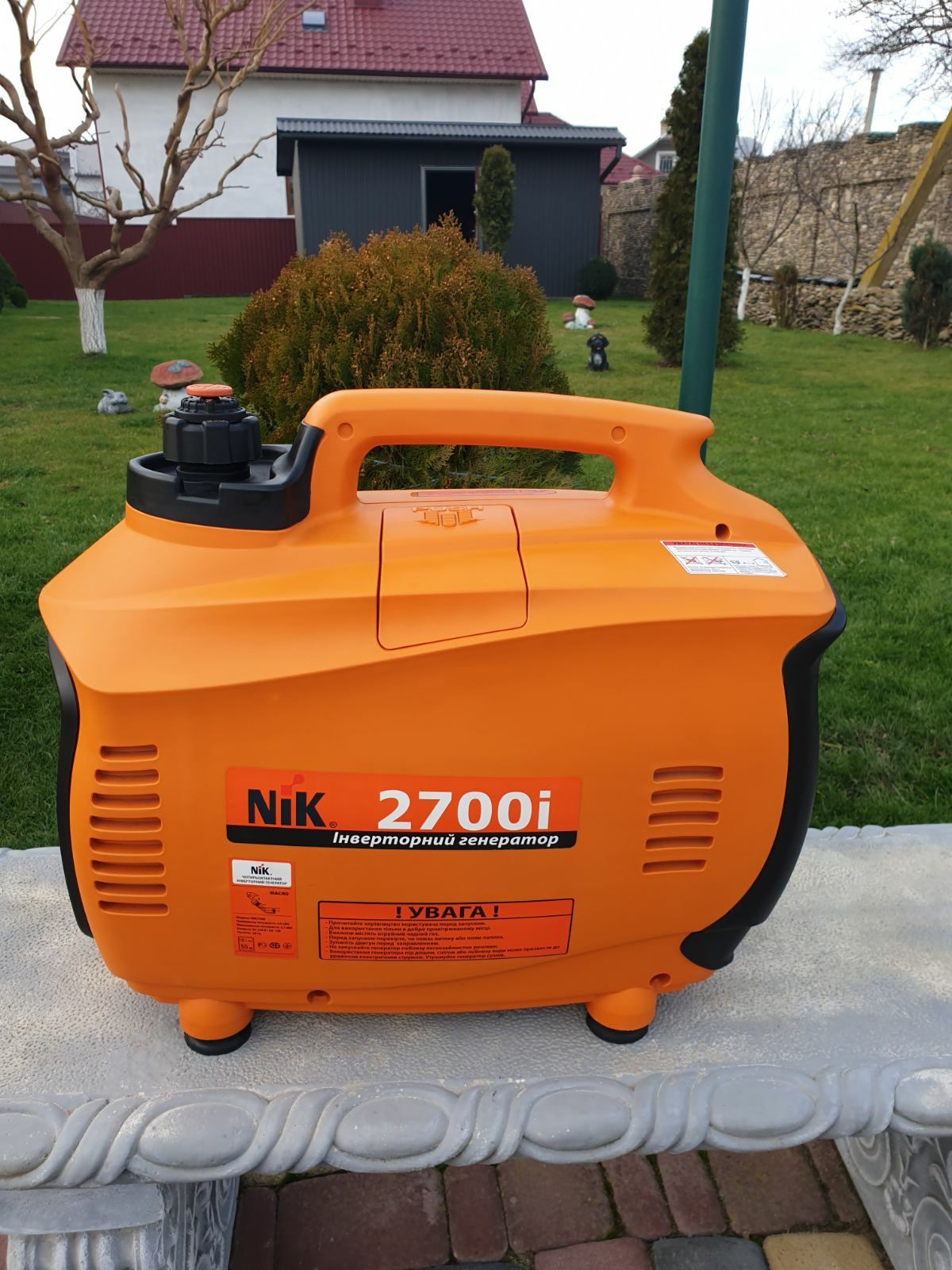 Інверторний генератор Nik 2700i