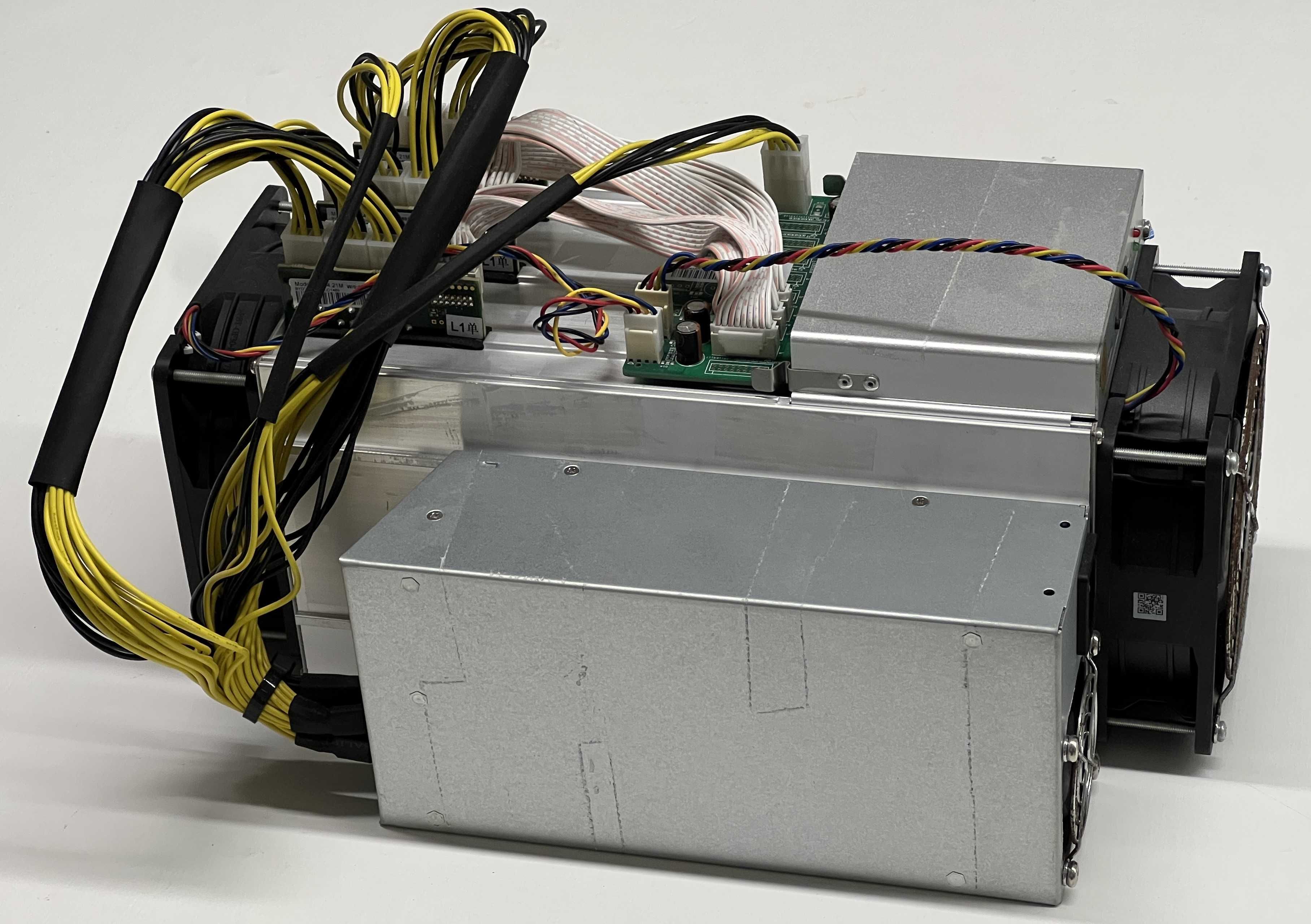 Bitmain Antminer S9 - Usado