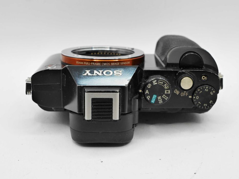 Bezlusterkowiec Sony A7R TOUGH E-Mount LT Lens