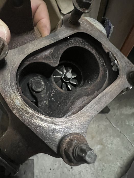 двигун K9K 792  1.5 dci renault dacia