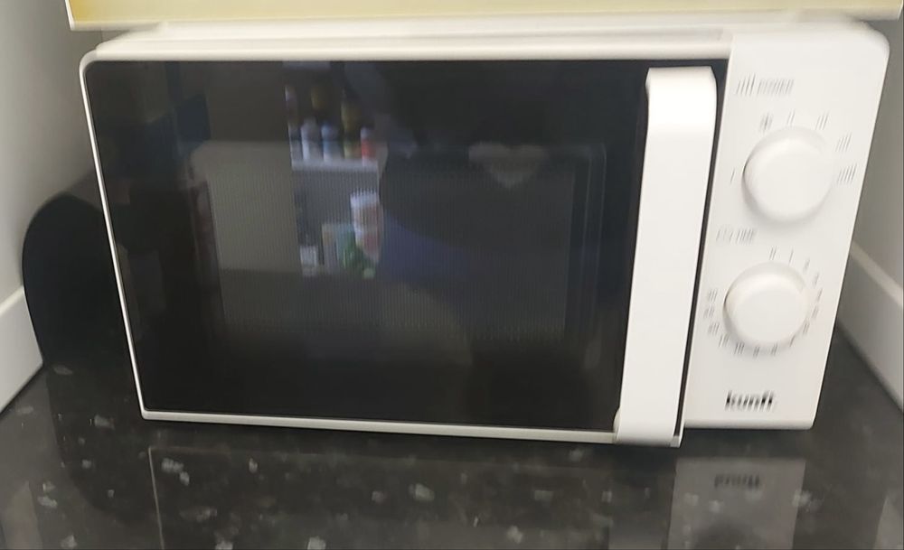 Microondas Seminovo 40€