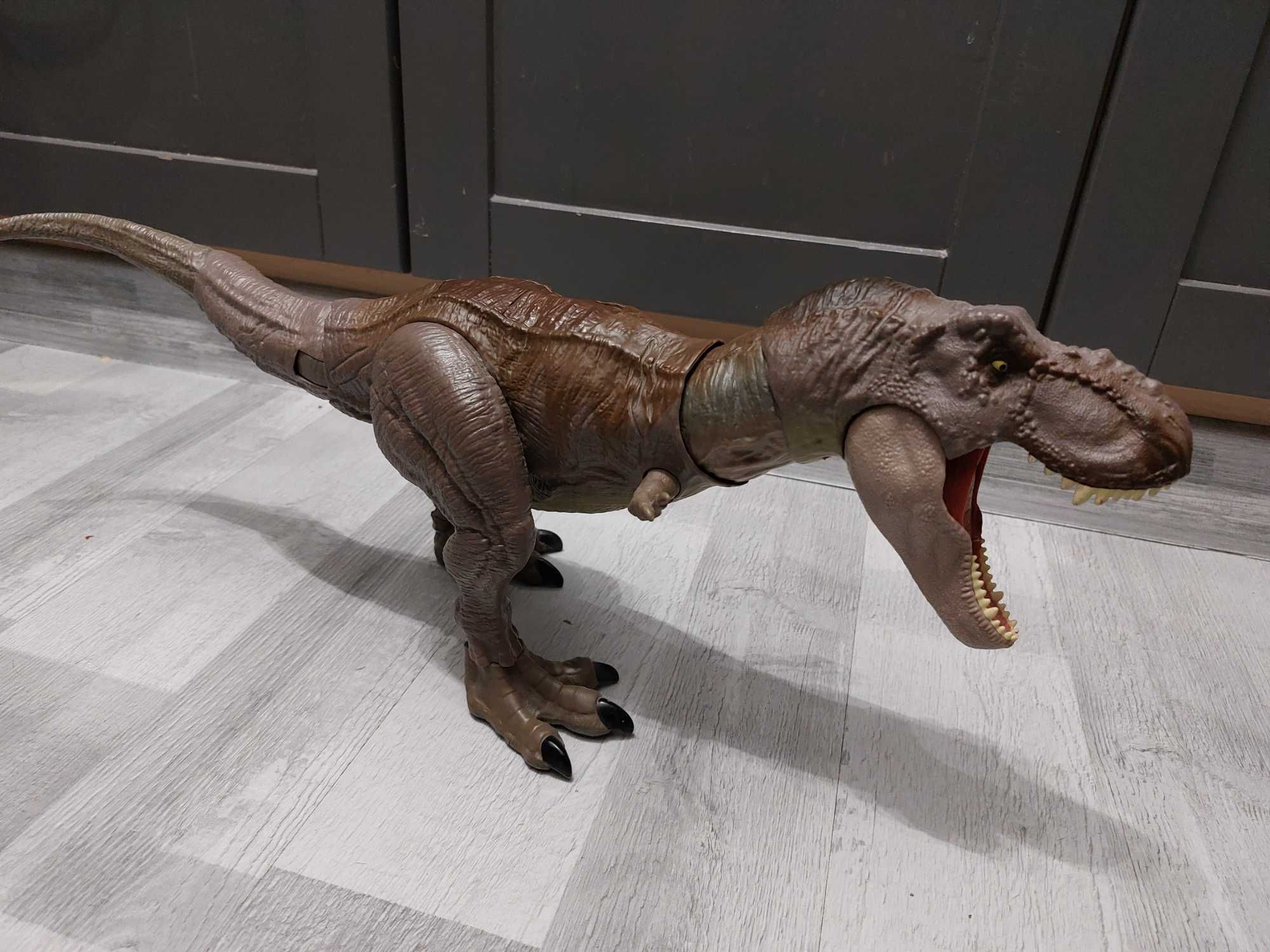 T-Rex, Jurassic World, Mattel - ruchome kończyny, ogon i paszcza