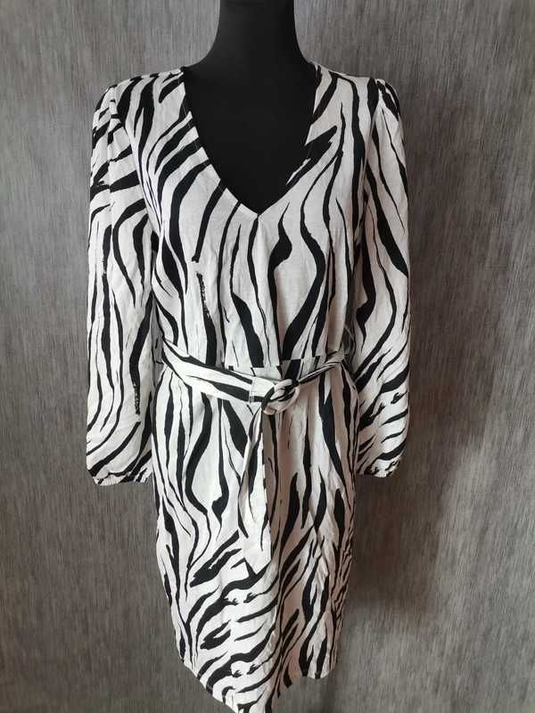sukienka xl cena 35 zł  śliczna zebra
