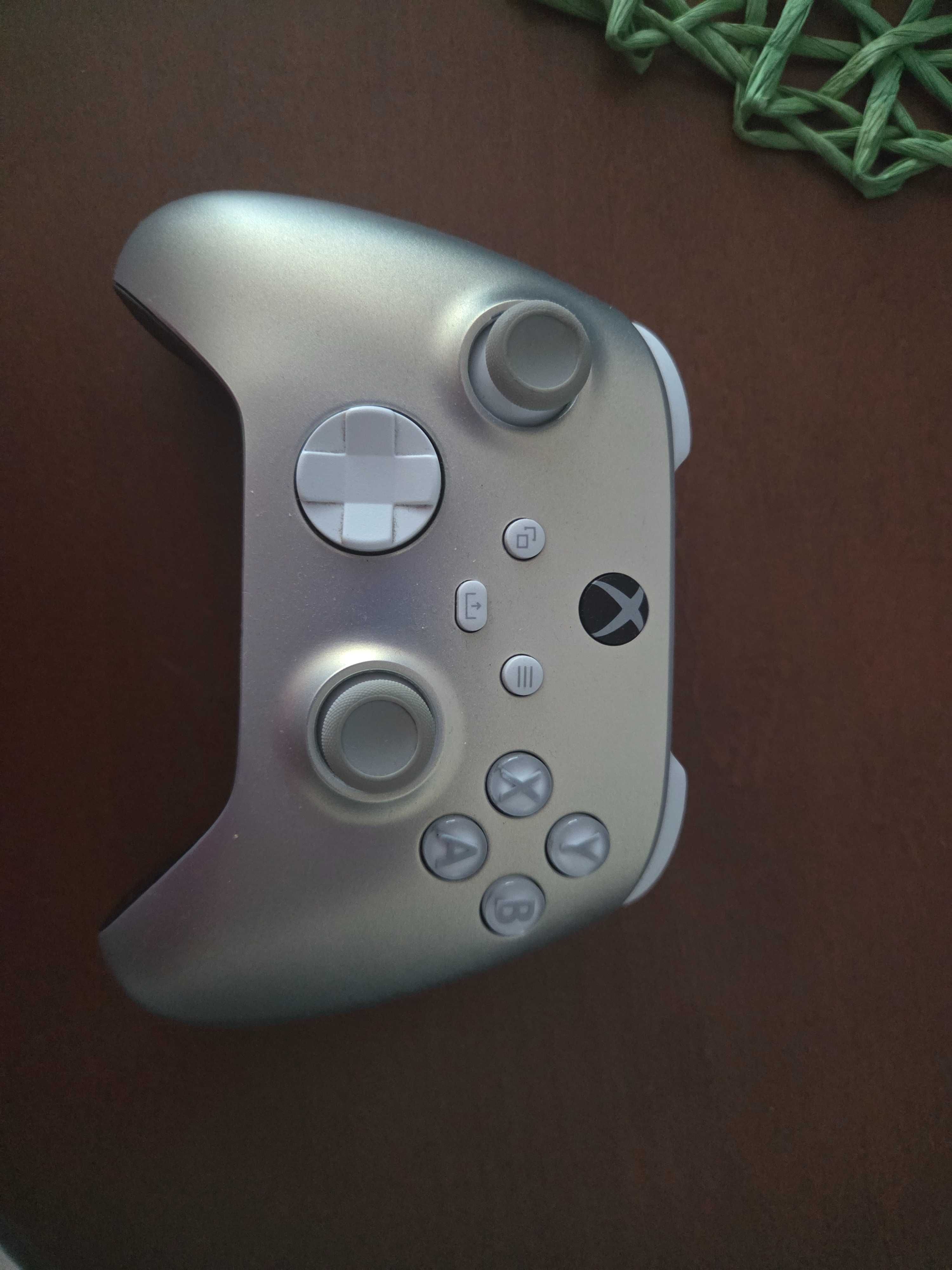 Konsola MICROSOFT XBOX Series S 512 GB Pad Stan BDB