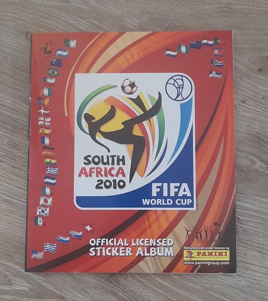 Pannini Albumy piłkarskie z naklejkami . Euro 2004,2008,2012 World Cup
