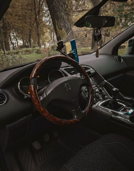 Продам Pegout 3008