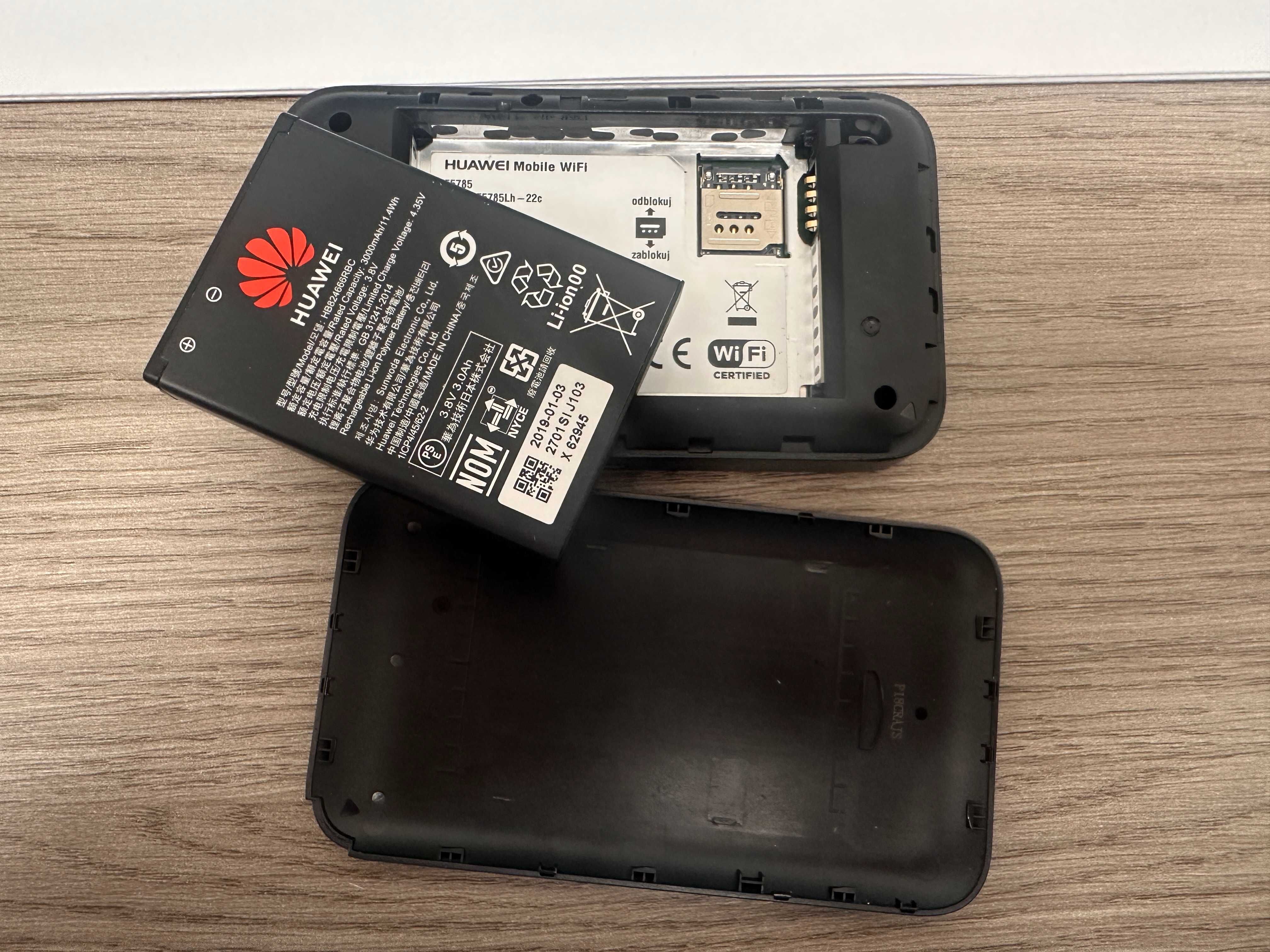 Router mobilny wifi na kartę Huawei E5785Lh-22c