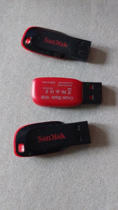 Pendrive SanDisk 3 sztuki 16 GB