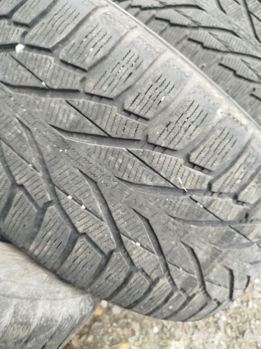 Покрышки бу Hakkapeliitta 275/55 R19