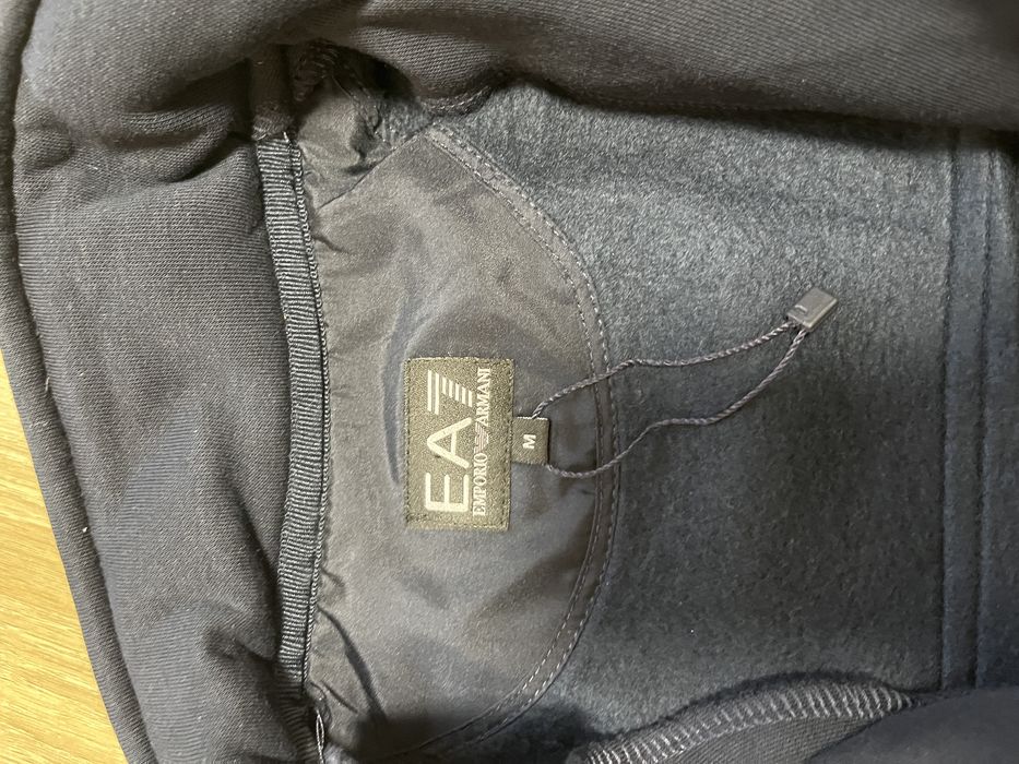 Чоловічий костюм на флісі Armani