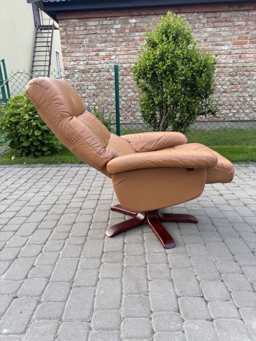 Крісло реклайнер розкладне (00114) шкіряне крісло