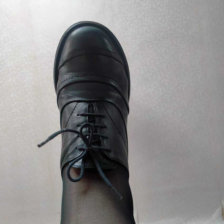 Туфли осенние черные. Кожа. Югославия.
