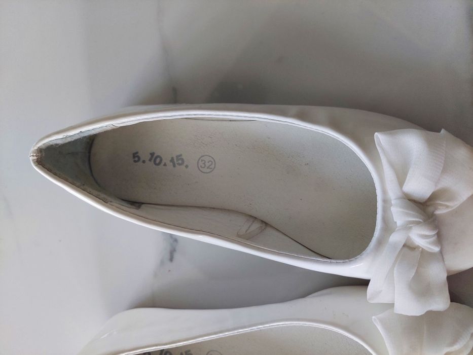 Buty na komunię dla dziewczynki