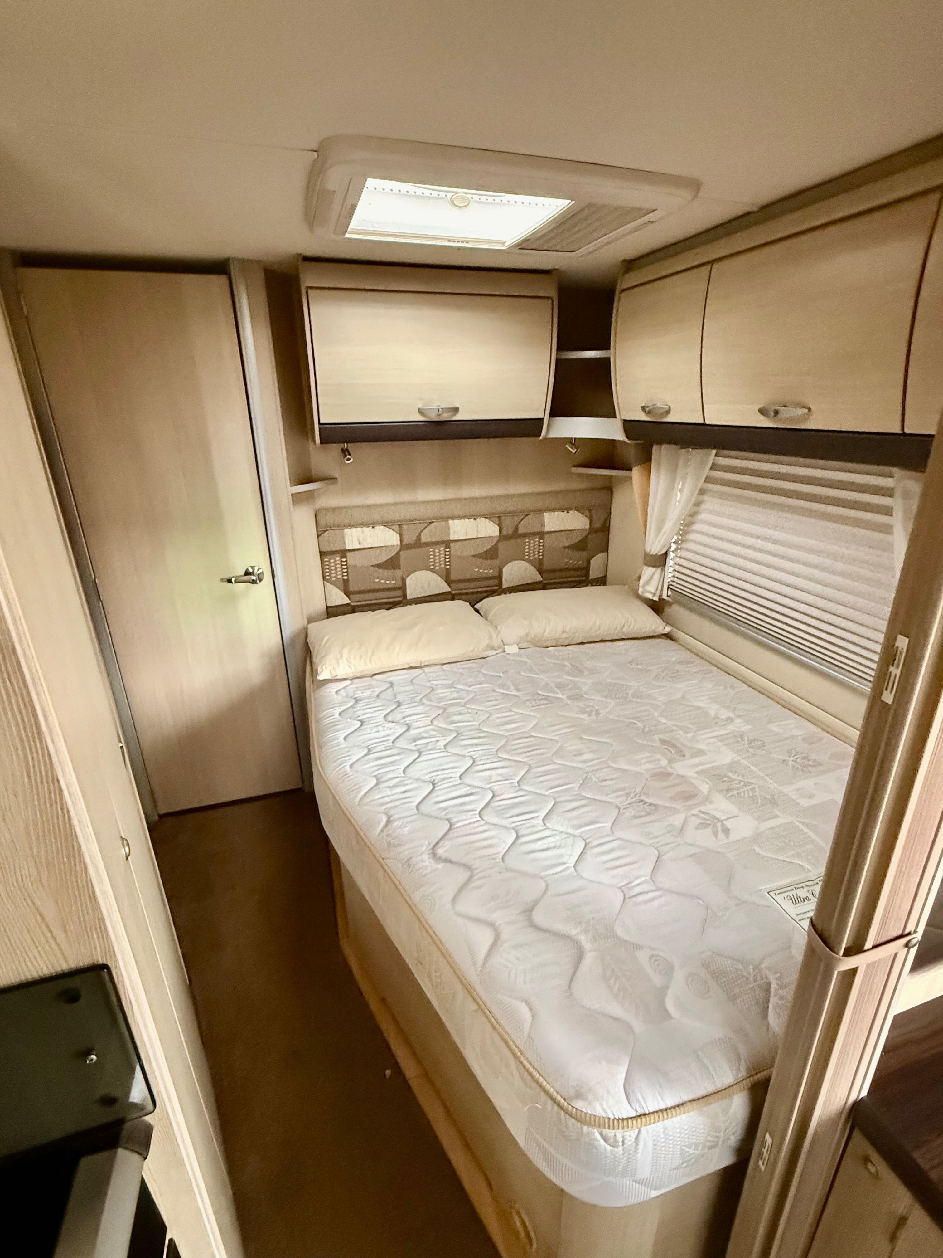 Caravana Sterling Eccles Ruby - Impecável