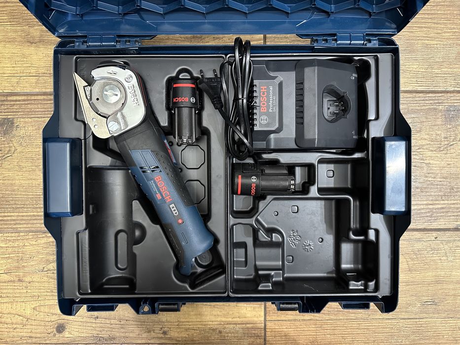 Nożyce akumulatorowe BOSCH GUS 12V-300 + 2x 2AH + GAL 12V-40 + L-BOXX