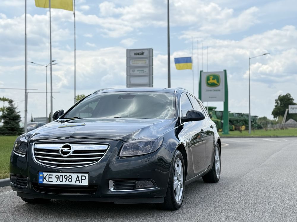 Продам Opel Insignia