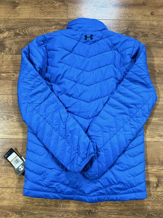 Продам чоловічу куртку Under Armour(S розмір).