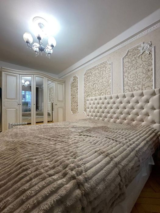 Продається 2 кім.квартира Київ, вул.Жуля Верна