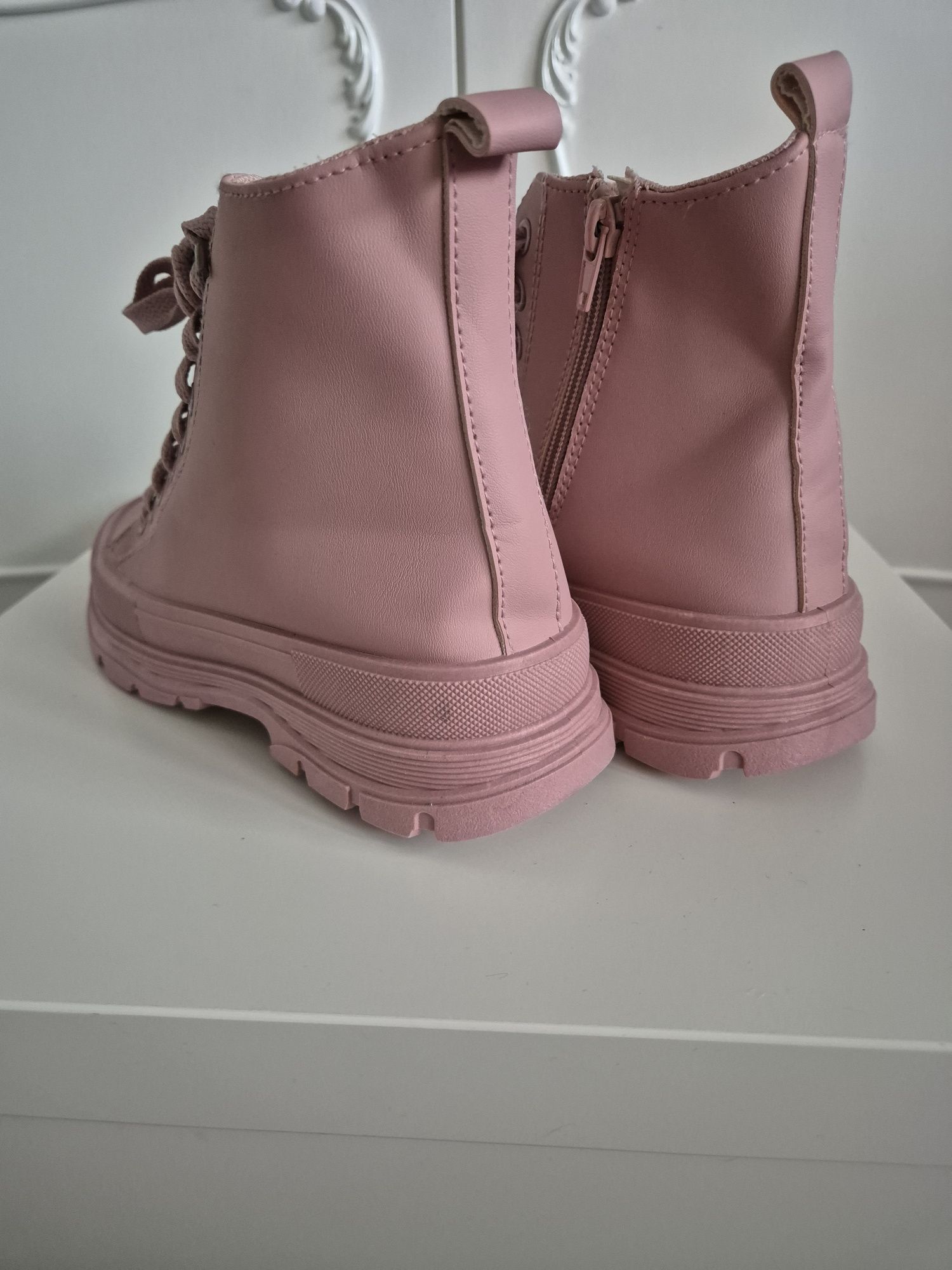 Buty damskie Reserved różowe gumowe r 37