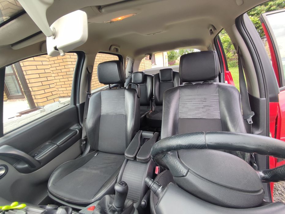 Продам авто Renault Megan Scenic II