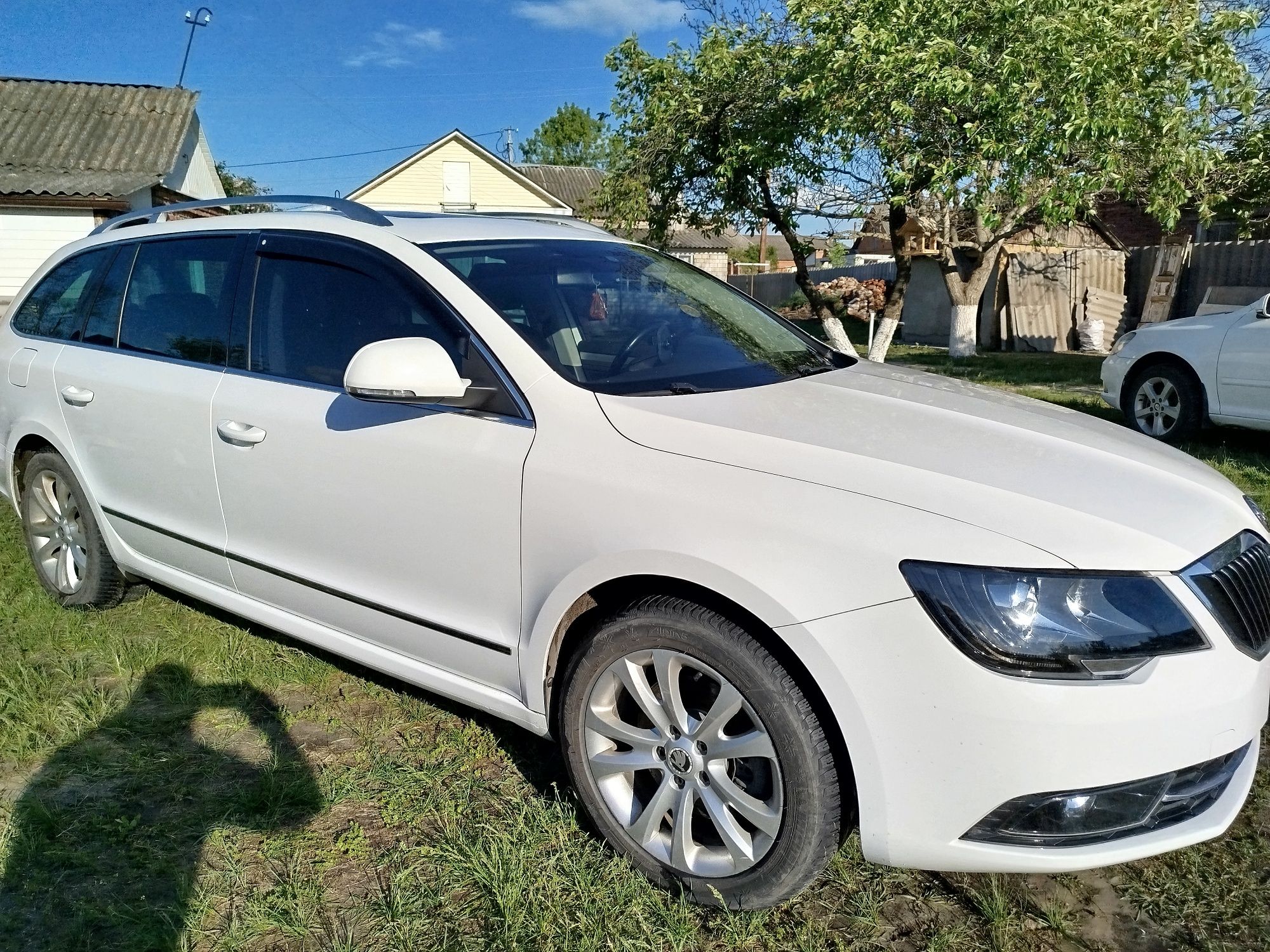 Skoda superb 2014 рік