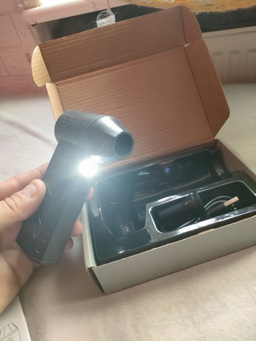 Ultra mocna mini dmuchawa z funkcją odkurzacza